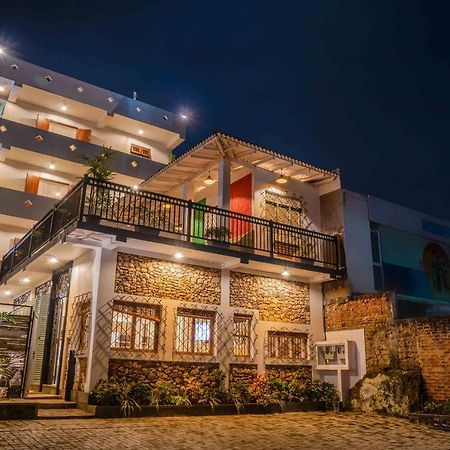 Brixia Cafe & Guest Bed & Breakfast Galle Ngoại thất bức ảnh