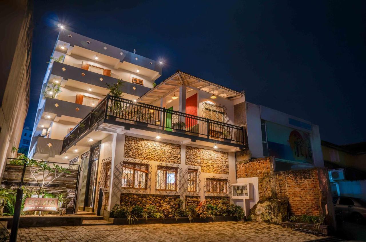 Brixia Cafe & Guest Bed & Breakfast Galle Ngoại thất bức ảnh