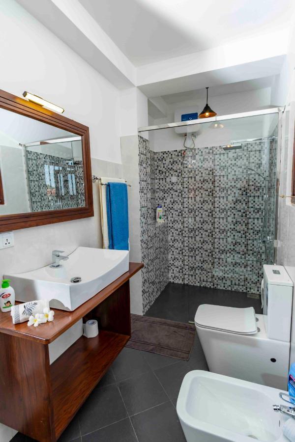 Brixia Cafe & Guest Bed & Breakfast Galle Ngoại thất bức ảnh